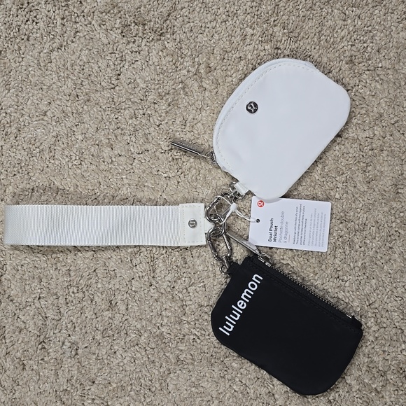 Lululemon Dual Pouch Wristlet NWT - Picture 1 of 5